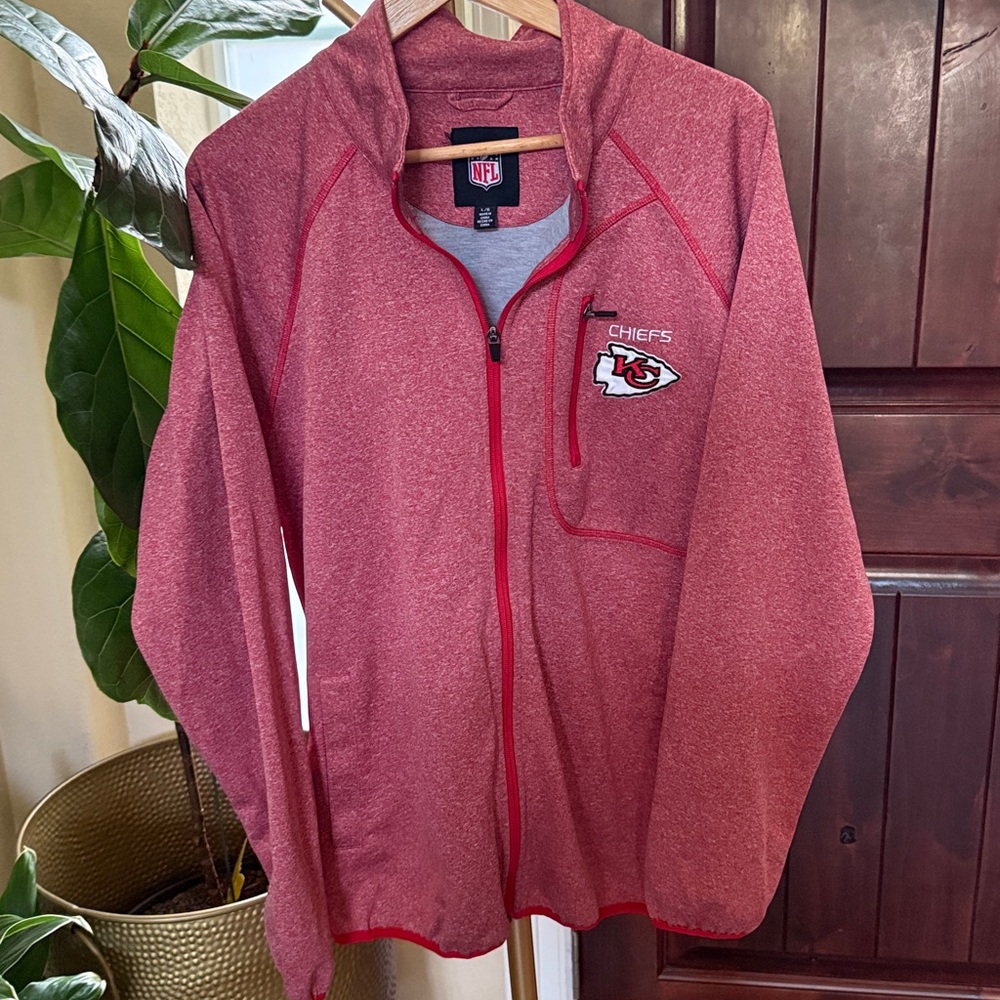 KANSAS CITY CHIEFS MENS RED BONDED POLY MICROFLEECE LIGHT WEIGHT JACKET